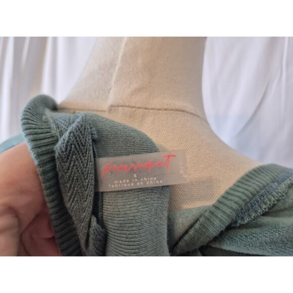 Free People Movement Womens Strive On Jewel Velour Sweatshirt Small - Picture 11 of 11